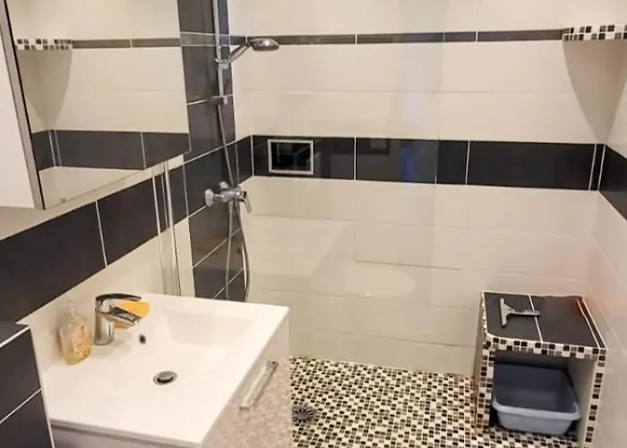 4 Guests Sea View Pool & Beaches * Saint-Raphaël